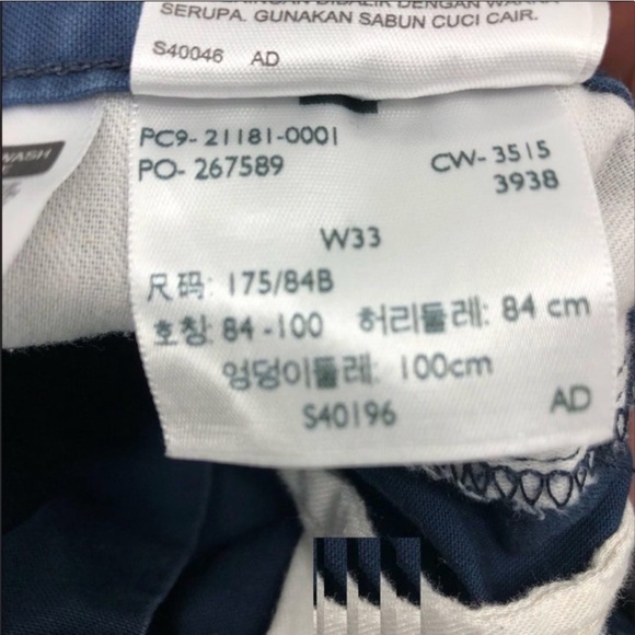 4/$45 LEVI’S Navy Blue Flat Front Khaki Chino Shorts 33 - Picture 7 of 9